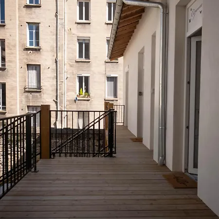 Syrah Casa Maja - Parking Prive - Tersasse Apartamento Saint-Etienne  Exterior foto